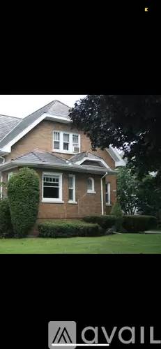Main picture of 5039 21st Ave