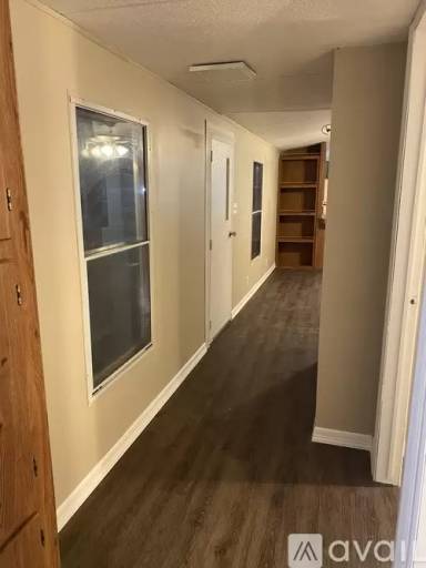 Main picture of 106 Lost Springs Dr