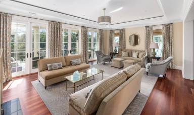 Main picture of 5 Middle Atlantic Wharf