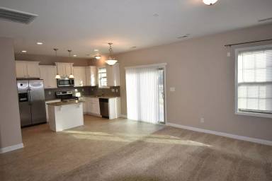 Main picture of 804 Leah St