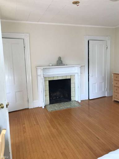 Main picture of 14 Abbott St