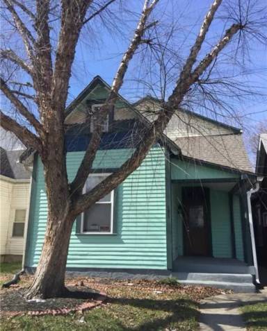Main picture of 1746 S Delaware St
