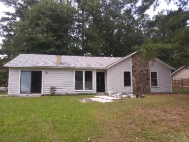 Main picture of 6698 Ivy Log Dr