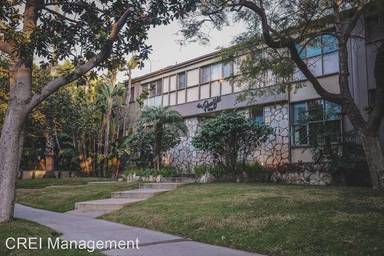 Main picture of 630 San Vicente Blvd