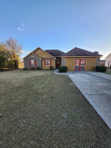 Main picture of 1581 Sweetwater Dr