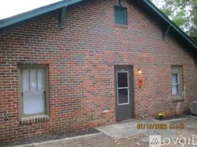 Main picture of 316 W 5th St