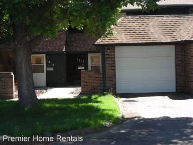 Main picture of 1225 S Willow St