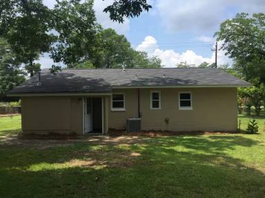 Main picture of 7832 Fortson Rd