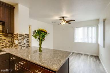 Main picture of Vista Capri Apartments