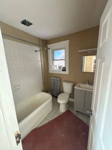 Main picture of 46 Gifford Ave