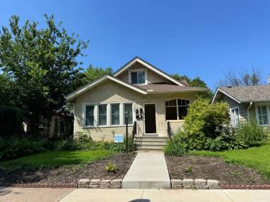 Main picture of 4344 Columbus Ave
