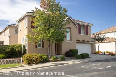 Main picture of 9028 Cortina Cir