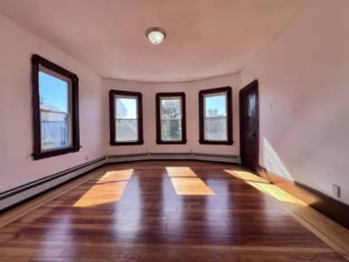 Main picture of 32 Alpine Ave