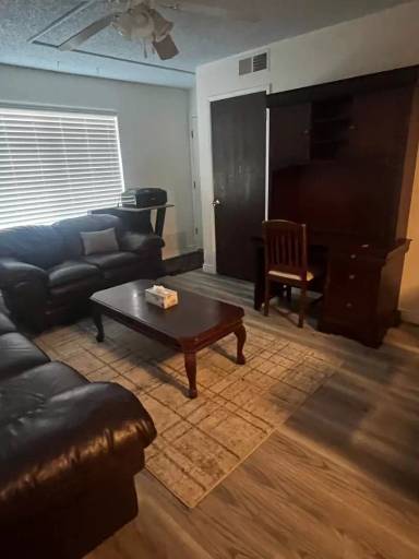 Main picture of University Meadows