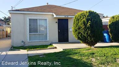 Main picture of 4720 W 153rd St