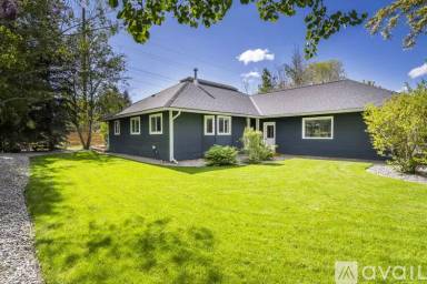 Main picture of 431 Eureka Dr