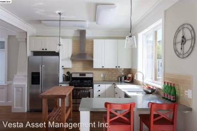 Main picture of 1479 34th St