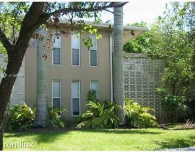 Main picture of THE OAKS AT SOUTH MIAMI C