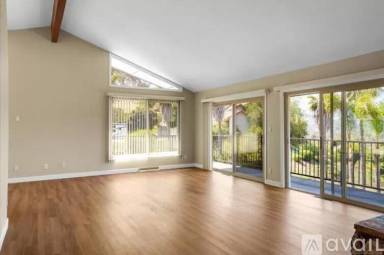 Main picture of 3920 Palm Dr