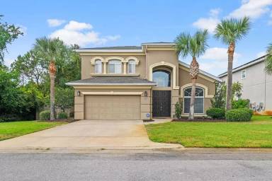 Main picture of 886 Solimar Way
