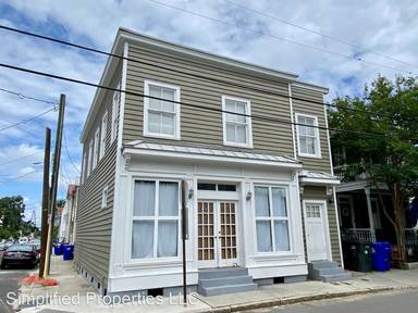 Main picture of 12 Nassau St