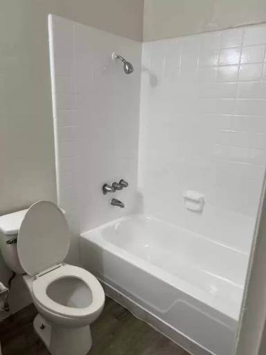 Main picture of 8135 Langdon Ave