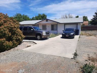 Main picture of 5291 N Robert Rd