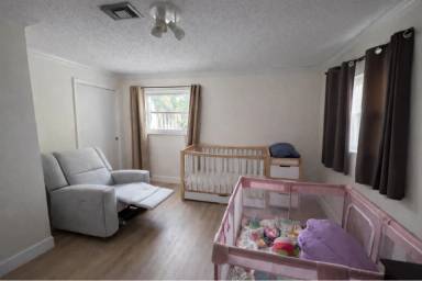 Main picture of 3255 SW 2nd St