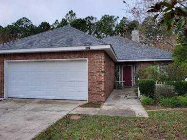 Main picture of 4013 Meadow Oak Ln