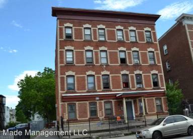 Main picture of 1012 Broad St