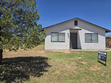 Main picture of 349 River Rd