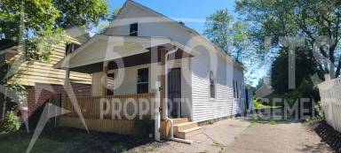 Main picture of 3601 E 57th St