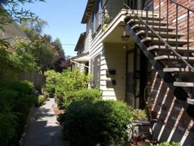 Main picture of 2724 NE Clackamas St