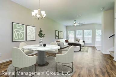 Main picture of 18626 Each Elm Way