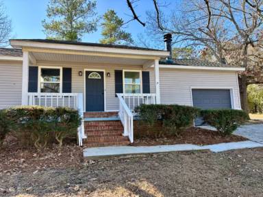 Main picture of 1136 Chadford Rd