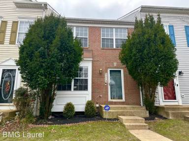 Main picture of 3319 Hollow Ct