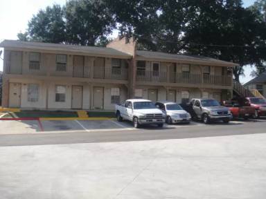Main picture of Van Guard Apartments