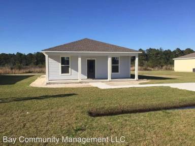 Main picture of 660 Tropical Way