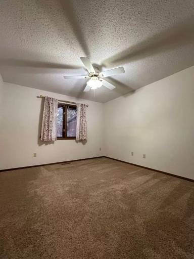 Main picture of 3617 Parkwood Pl