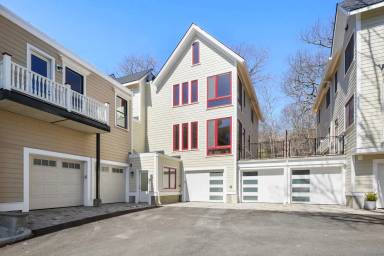 Main picture of 147 Grampian Way