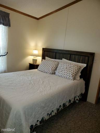 Main picture of J Five Mobile Home & RV Park