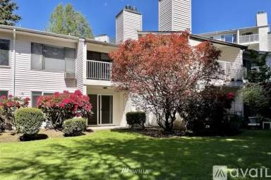 Main picture of 9912 NE 116th St