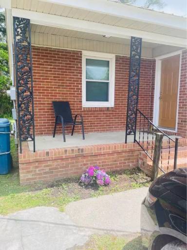 Main picture of 595 S 7th St