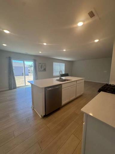 Main picture of 134 Smokey Way