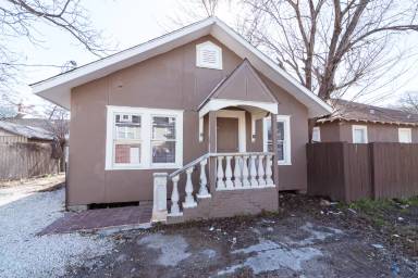 Main picture of 5206 Avenue H