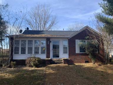 Main picture of 7249 Winchester Rd