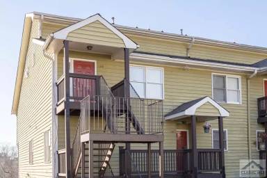 Main picture of Rivers Edge Condominiums