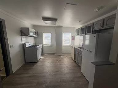 Main picture of 11 Miller St