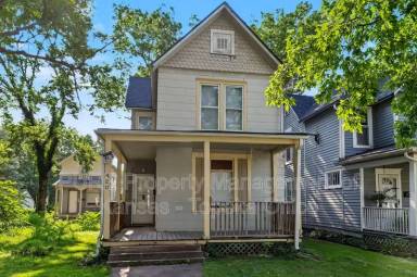 Main picture of 420 SW Buchanan St