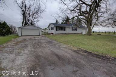 Main picture of 5125 W 49th St